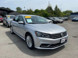 Used 2016 Volkswagen Passat 1.8T SE image 2