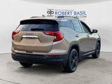 Used 2018 GMC Terrain SLE w/ Driver Convenience Package image 5