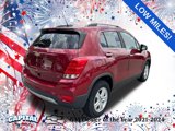Used 2019 Chevrolet Trax LT w/ Sun & Sound Package image 6