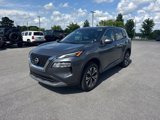 Used 2023 Nissan Rogue SV image 3