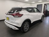 Used 2024 Nissan Kicks SV image 4