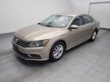 Used 2016 Volkswagen Passat 1.8T S image 2
