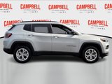 Used 2024 Jeep Compass Latitude image 2