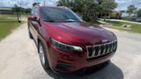 Used 2021 Jeep Cherokee Latitude image 2