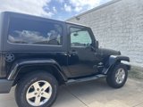 Used 2014 Jeep Wrangler Freedom Edition image 3