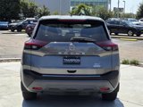 Used 2022 Nissan Rogue SV image 3