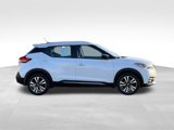 Used 2020 Nissan Kicks SR image 6