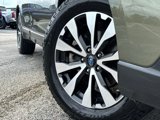 Used 2017 Subaru Outback 3.6R Limited image 2