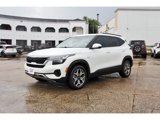 Used 2022 Kia Seltos EX image 3