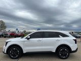 Used 2024 Kia Sorento S image 5
