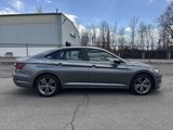 Used 2020 Volkswagen Jetta R-Line w/ R-Line Cold Weather Package image 4