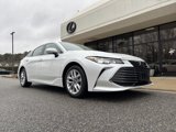 Used 2022 Toyota Avalon XLE image 2