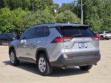 Used 2020 Toyota RAV4 LE image 5