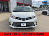 Used 2019 Toyota Sienna XLE image 3