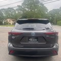 Used 2024 Toyota Highlander LE image 5