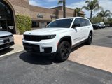 Used 2023 Jeep Grand Cherokee L Laredo image 4