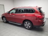 Used 2019 Nissan Pathfinder SL image 3