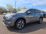 Used 2022 Nissan Rogue SV image 3