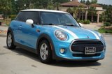 Used 2018 MINI Cooper 2-Door Hardtop image 3