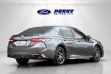 Used 2023 Toyota Camry SE image 4