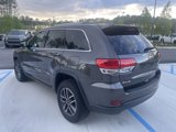Used 2019 Jeep Grand Cherokee Laredo w/ Laredo X Package image 3