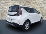 New 2025 Kia Soul LX image 4