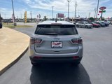 Used 2022 Jeep Compass Latitude image 5