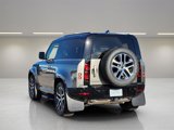 New 2025 Land Rover Defender 90 X-Dynamic SE image 4