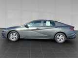 Used 2025 Hyundai Elantra SE w/ Cargo Package image 2
