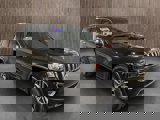 Used 2022 Jeep Grand Cherokee Limited image 3