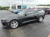 Used 2019 Chevrolet Camaro LT w/ Technology Package image 3