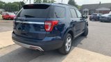 Used 2017 Ford Explorer XLT image 5