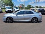 Used 2019 Toyota Camry SE image 2