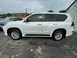 Used 2019 Lexus GX 460 Premium w/ Premium Package image 2