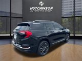 Used 2024 GMC Terrain Denali w/ Black Diamond Edition image 3