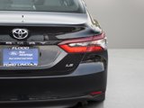 Used 2022 Toyota Camry LE image 6