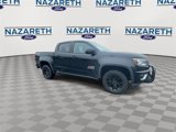 Used 2017 Chevrolet Colorado Z71 w/ Z71 Midnight Edition image 2