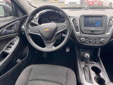 Used 2017 Chevrolet Malibu LT image 5
