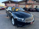 Used 2018 Ford Taurus SE image 2