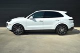 Used 2024 Porsche Cayenne image 2