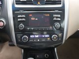 Used 2013 Nissan Altima 2.5 SV image 3