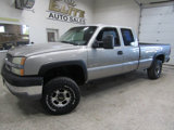 Used 2003 Chevrolet Silverado 2500 4x4 Extended Cab image 4