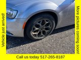 Used 2018 Chrysler 300 S image 4