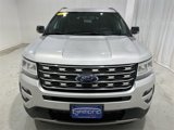 Used 2017 Ford Explorer XLT w/ Equipment Group 202A image 3