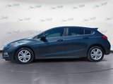 Used 2018 Chevrolet Cruze LT image 2