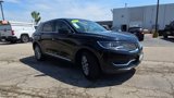 Used 2017 Lincoln MKX Select w/ Select Plus Package image 3