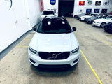 Used 2022 Volvo XC40 T5 R-Design w/ Advanced Package image 2