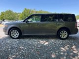 Used 2010 Ford Flex SE image 2