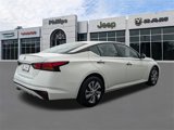 Used 2023 Nissan Altima 2.5 S image 3
