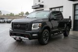 Used 2021 Nissan Titan PRO-4X w/ Pro-4x Convenience Package image 3
